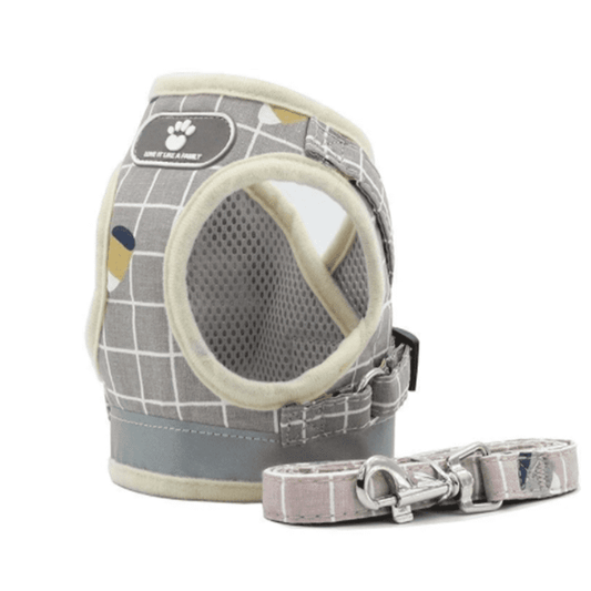 Cashymart pet traction vest with retractable flat rope collar, designed for secure and comfortable dog walking.